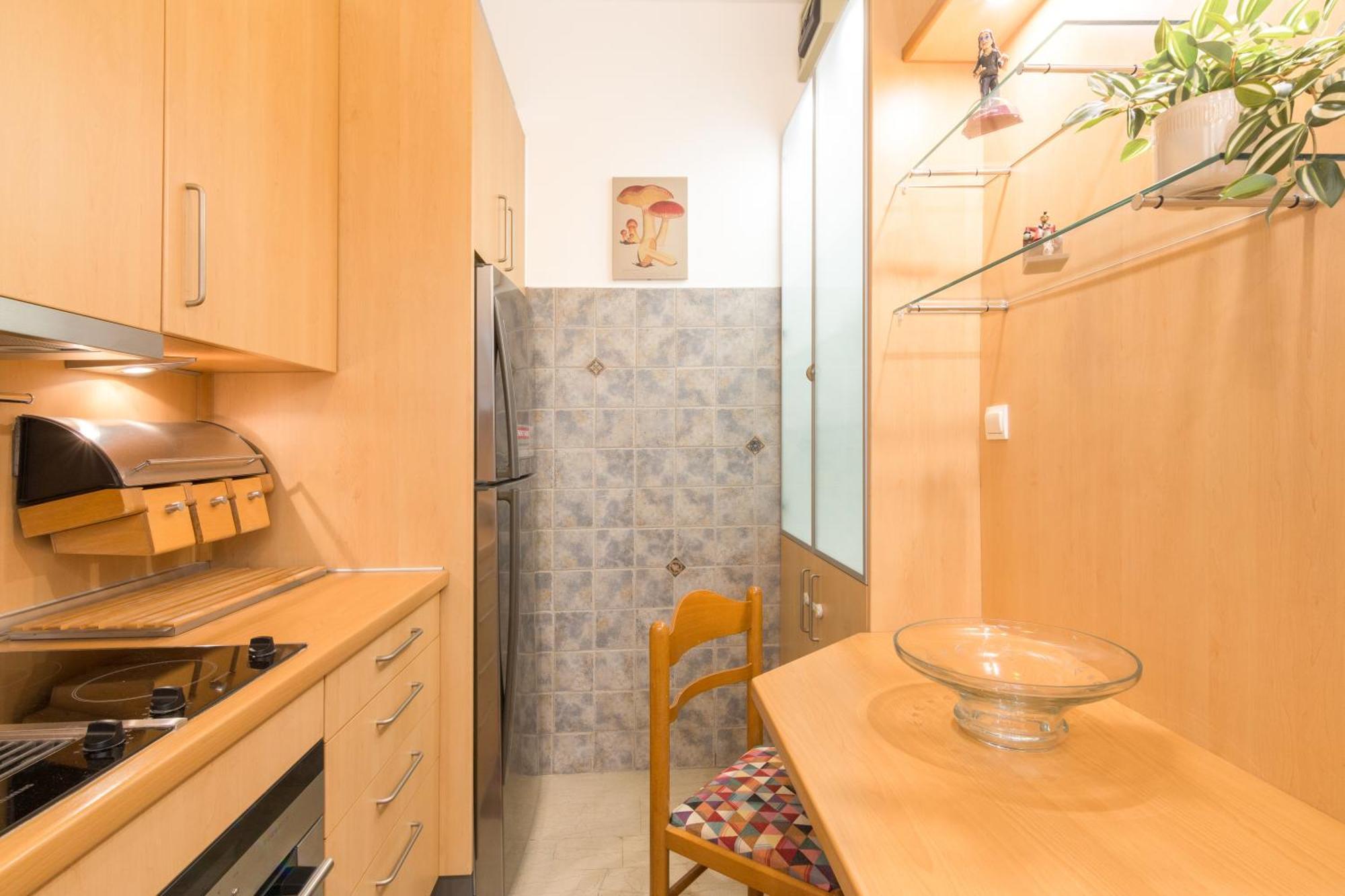 Three Bedrooms In Kallithea Apartment Athens