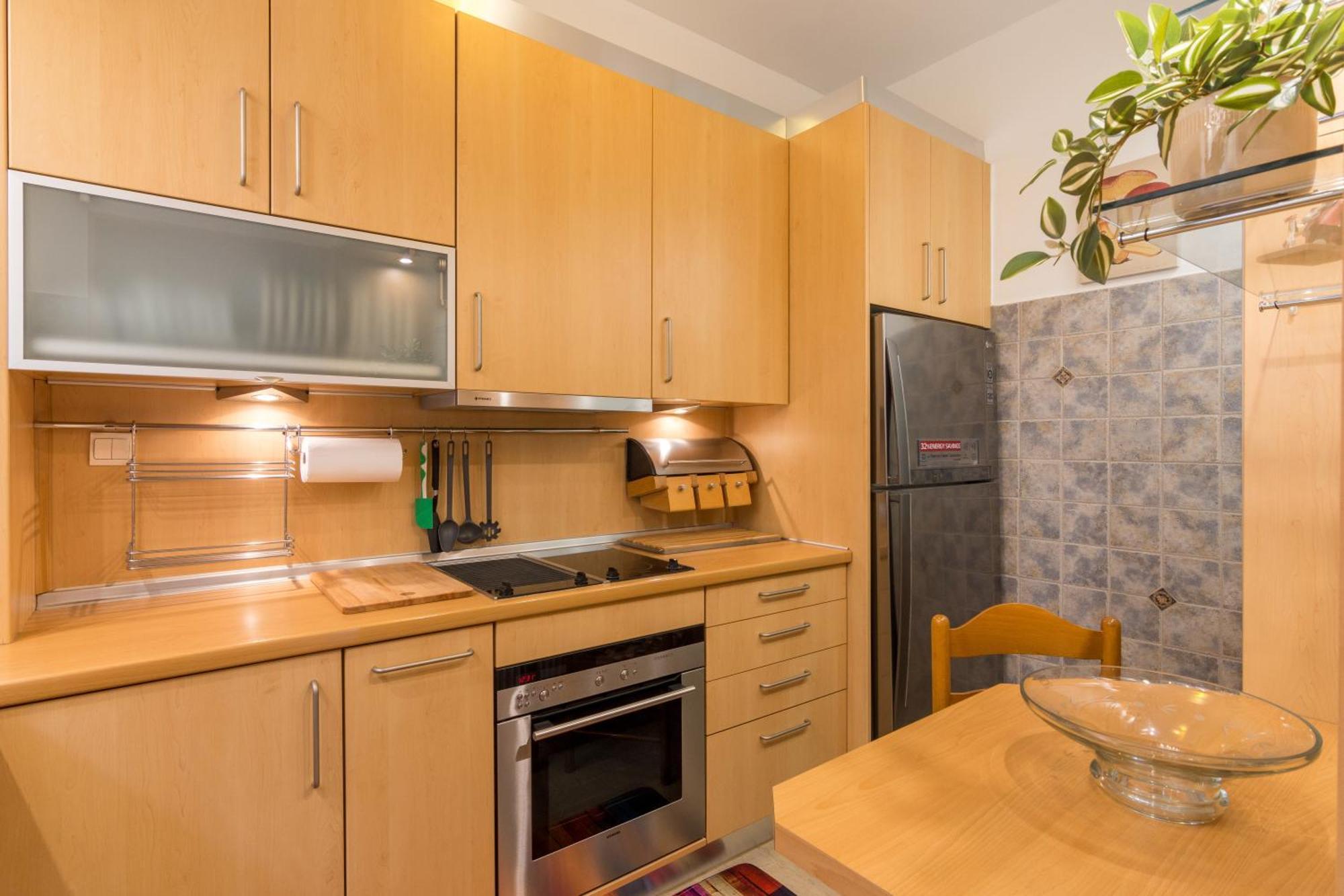 Three Bedrooms In Kallithea *